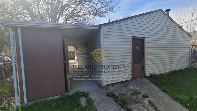 418 Villa Ave in Indianapolis, IN - Foto de edificio - Building Photo
