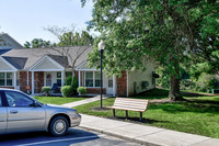 Heatly Crossing in Bidwell, OH - Foto de edificio - Building Photo