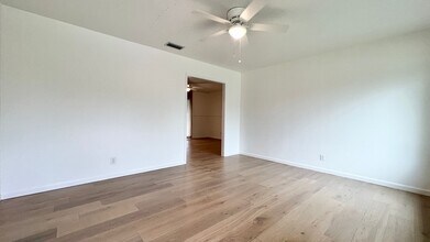 5102 Brookdale Ln in Austin, TX - Building Photo - Building Photo