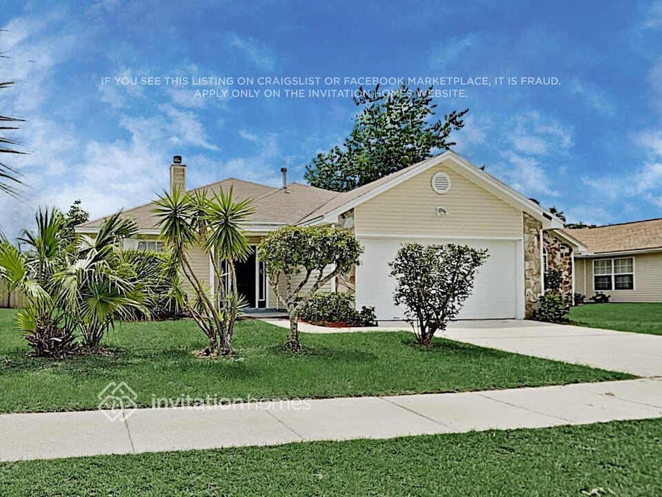 11190 Wyndham Hollow Ln in Jacksonville, FL - Building Photo