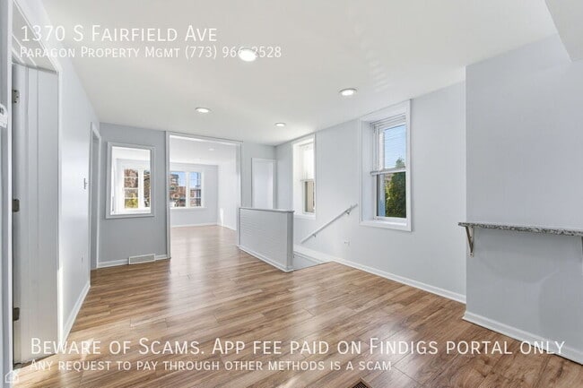 property at 1370 S Fairfield Ave