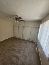 260 N Oak Ave in Pasadena, CA - Building Photo - Building Photo