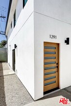 1291 Sycamore Ave in Los Angeles, CA - Building Photo - Building Photo