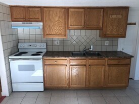 58 Kellogg St, Unit #3 in Waterbury, CT - Building Photo