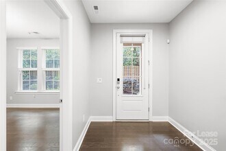 1228 Madison Towns Ln in Charlotte, NC - Building Photo - Building Photo