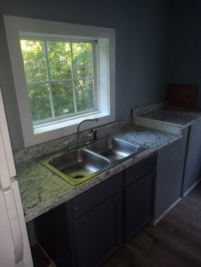 1011 Queen St in Wilmington, NC - Building Photo - Building Photo