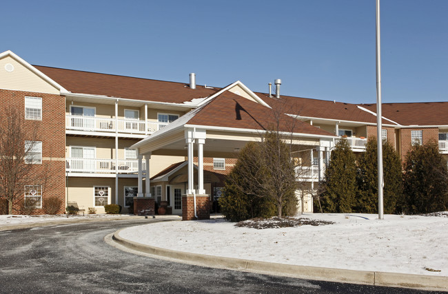 Roxbury Court Apartments in Clio, MI - Building Photo - Building Photo