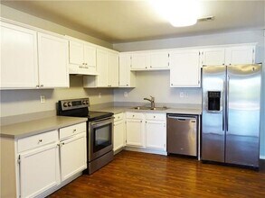 4344 Forest Point Dr in Garland, TX - Building Photo - Building Photo