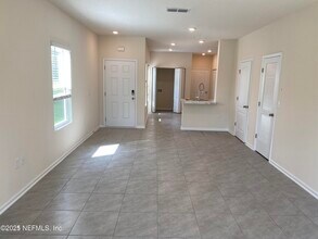 7652 Legacy Trl in Jacksonville, FL - Building Photo - Building Photo