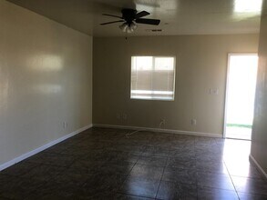 703 N St in Bakersfield, CA - Building Photo - Building Photo