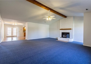 1807 Carrie Pl in Springdale, AR - Building Photo - Building Photo