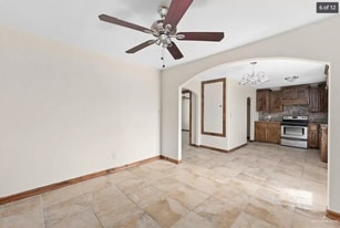 401 Bethel St in Roma, TX - Building Photo