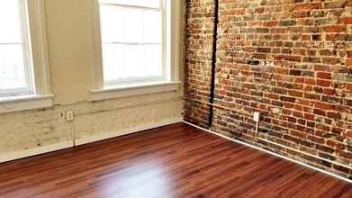 Flats at 14th in Richmond, VA - Building Photo - Interior Photo