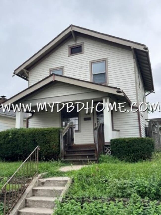 property at 1031 Shore Dr