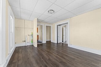 211 Otter Ave in Oshkosh, WI - Building Photo - Building Photo