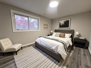 Detached Home In Stoney Creek! in Hamilton, ON - Building Photo - Building Photo