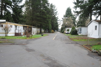 Skylark Village Mobile Home Park in Auburn, WA - Building Photo - Building Photo