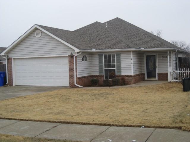 property at 1013 Cedarcrest St