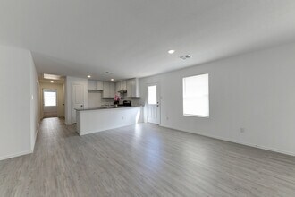 3708 Wentz Hill Dr in New Braunfels, TX - Building Photo - Building Photo