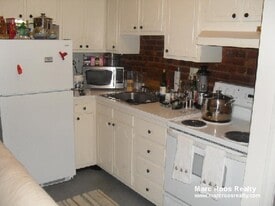 46 S Huntington Ave, Unit 3 in Boston, MA - Building Photo