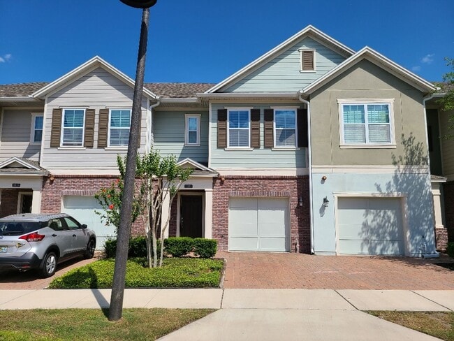 property at 1039 Taramundi Dr
