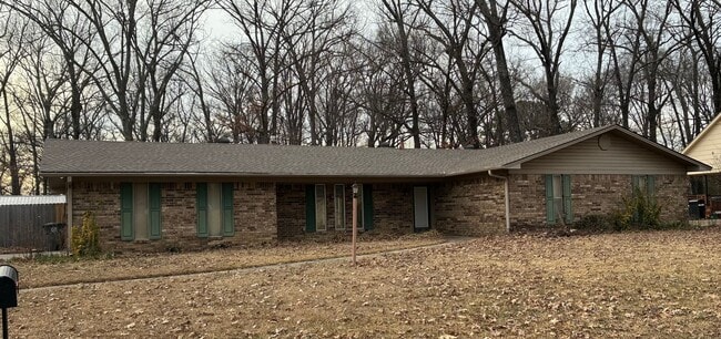 property at 19 Indian Trail