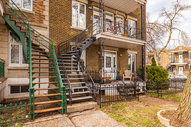 2545-2549 Elsdale Av in Montréal, QC - Building Photo - Building Photo