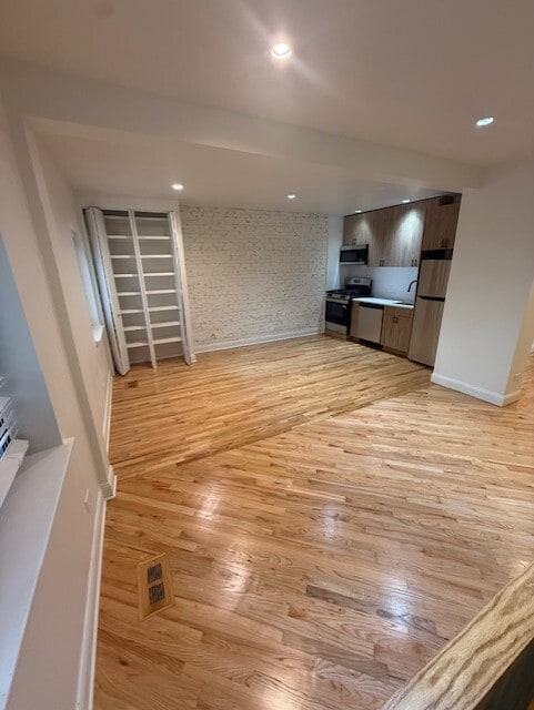 4946 N Harding Ave in Chicago, IL - Building Photo - Building Photo