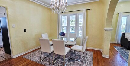 1433 Livonia Ave in Los Angeles, CA - Building Photo - Building Photo