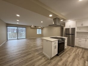 808 Stratford Dr in State College, PA - Building Photo - Building Photo