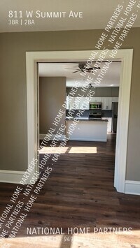811 W Summit Ave photo'