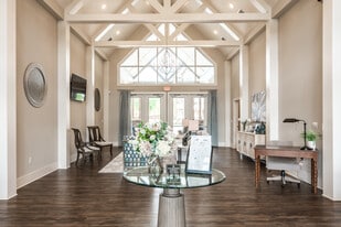 Legends at Laurel Canyon in Canton, GA - Building Photo