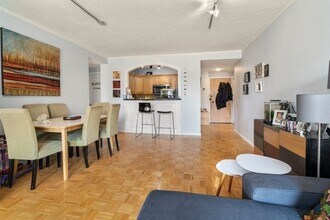 100 Marion St in Brookline, MA - Building Photo - Building Photo