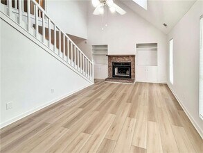 5907 Brookside Dr SE in Mableton, GA - Building Photo - Building Photo