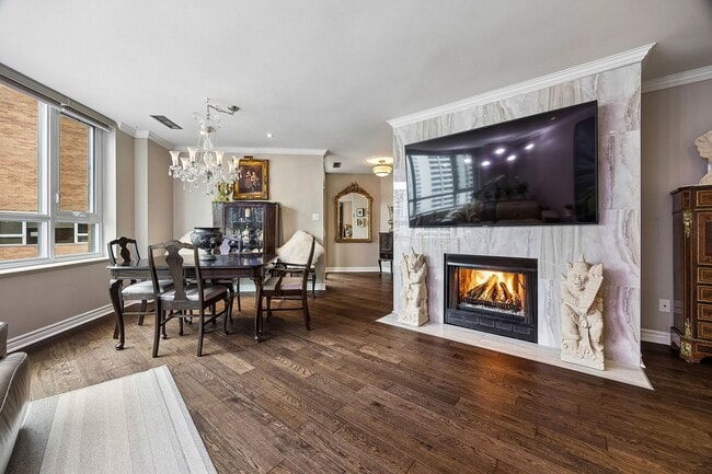 property at 55 Wellesley St E