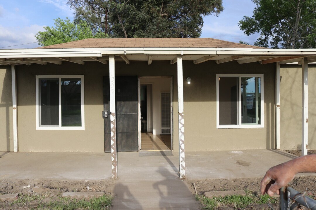 1057 Myrtle Dr N-Unit -A in San Bernardino, CA - Building Photo