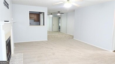 407 Berkeley Woods Dr in Duluth, GA - Building Photo - Building Photo