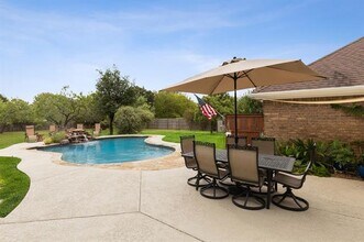 2407 N Carroll Ave in Southlake, TX - Building Photo - Building Photo