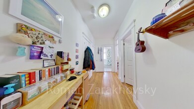 42 Strathmore Rd, Unit 32 in Boston, MA - Building Photo - Building Photo