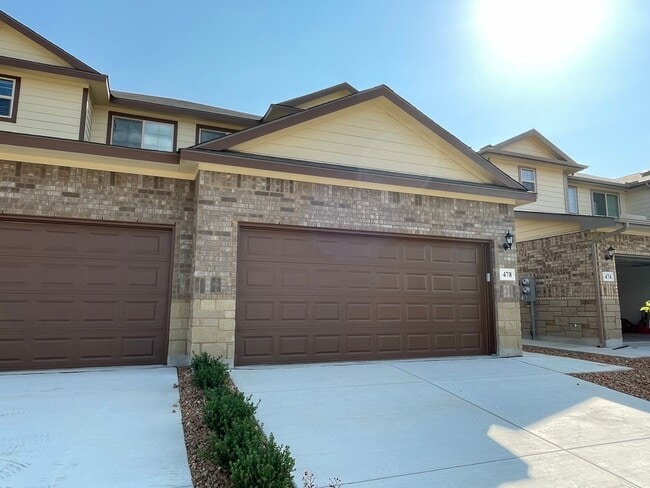 478 Emma Dr in New Braunfels, TX - Building Photo - Building Photo