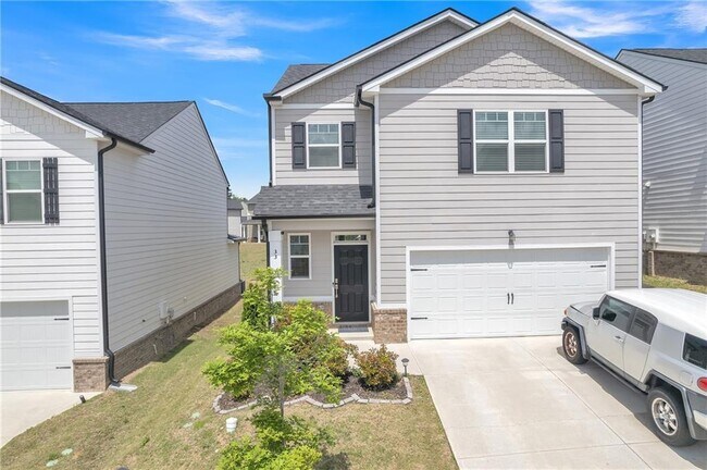 33 Mead Ct in Hoschton, GA - Building Photo - Building Photo