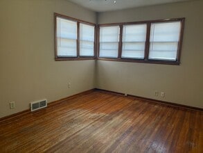 6101 E Harry St in Wichita, KS - Building Photo - Building Photo