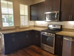905 N Primrose Ln in Azusa, CA - Building Photo - Building Photo