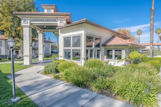 Berkdale Apartments in Riverside, CA - Building Photo - Building Photo