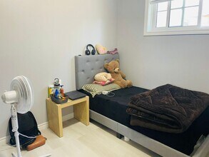 2 Pauline Pl in Guelph, ON - Building Photo - Building Photo