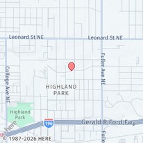 912 Carrier Creek Blvd NE in Grand Rapids, MI - Building Photo