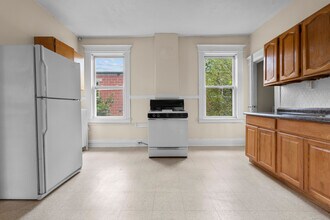 29 Belden St in Hartford, CT - Foto de edificio - Building Photo