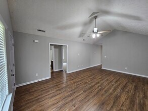 2676 Delong St in Christiana, TN - Building Photo - Building Photo