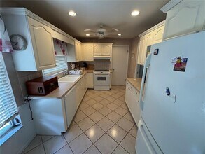 239 Hammock Terrace in Venice, FL - Building Photo - Building Photo