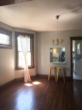 1401 Chase Ave, Unit 2 in Cincinnati, OH - Building Photo - Building Photo